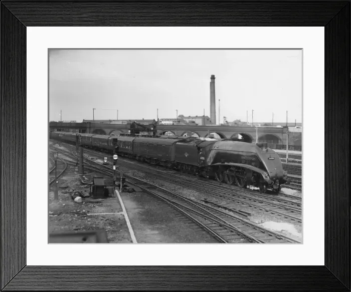 Framed Print : Locomotive / Wedgwood Framed Print : Locomotive / Wedgwood
