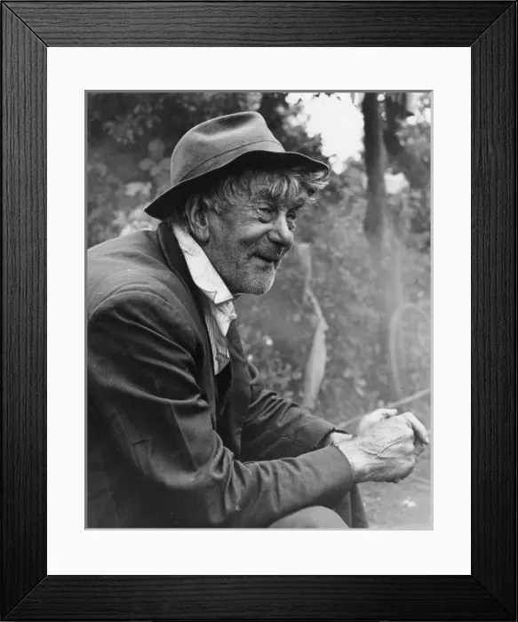 Framed Print : Old Gipsy Man Framed Print : Old Gipsy Man