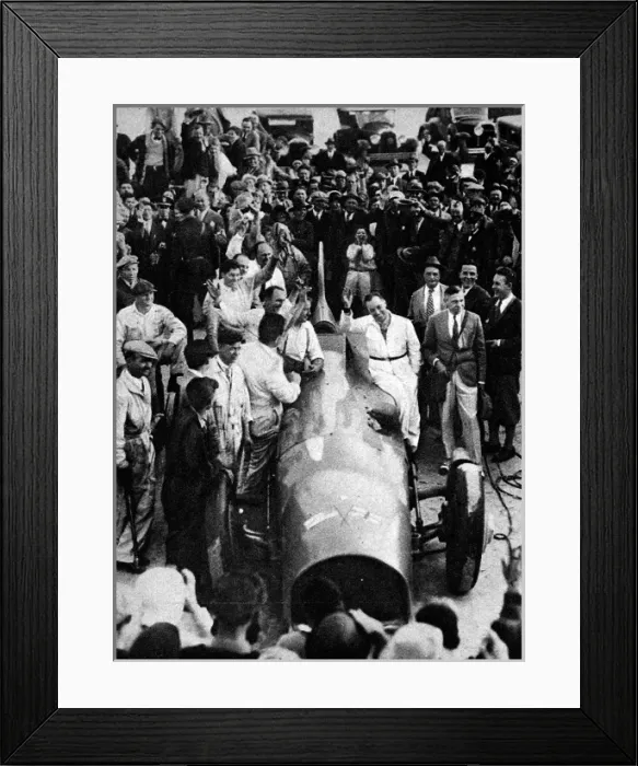 Framed Print : Malcolm Campbell and Blue Bird II Framed Print : Malcolm Campbell and Blue Bird II