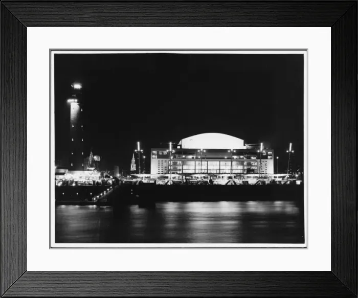 Framed Print : Royal Festival Hall Framed Print : Royal Festival Hall