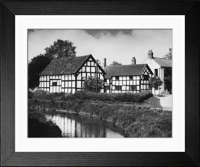 Framed Print : England / Eardisland Framed Print : England / Eardisland