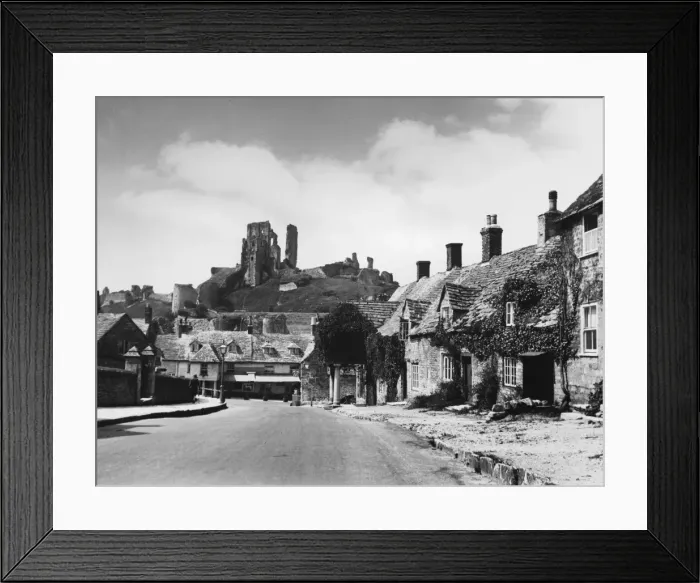 Framed Print : Corfe Castle / Dorset / 30S Framed Print : Corfe Castle / Dorset / 30S