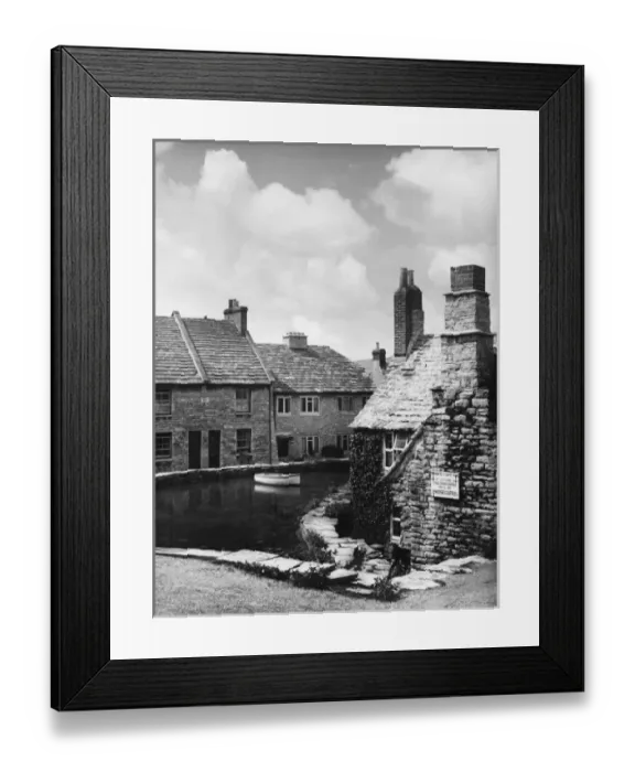 Framed Print : Swanage / Dorset / 1930S Framed Print : Swanage / Dorset / 1930S