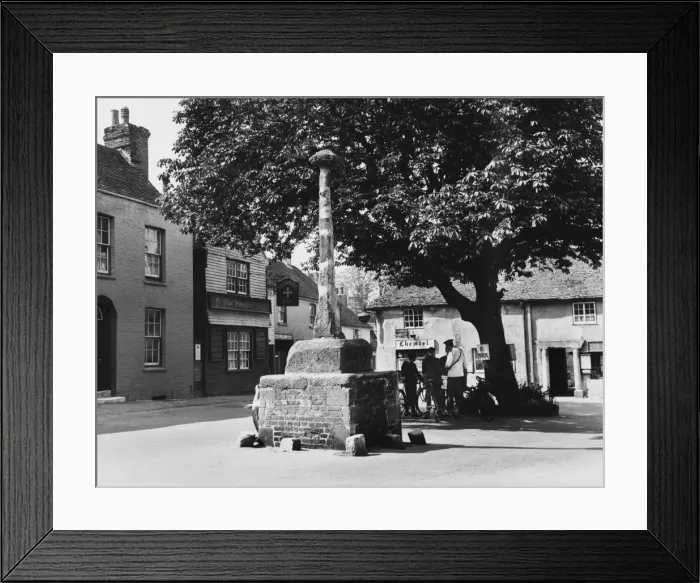 Framed Print : Alfriston / Sussex / 1930S Framed Print : Alfriston / Sussex / 1930S