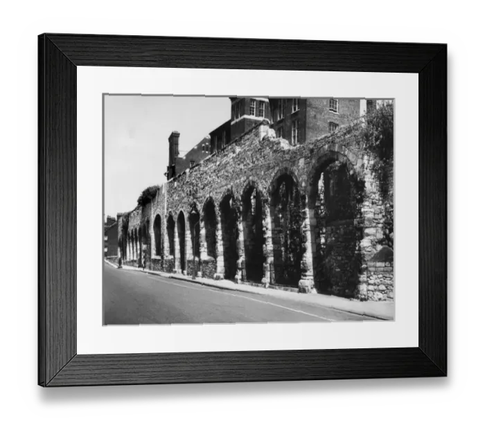Framed Print : Southampton City Walls Framed Print : Southampton City Walls