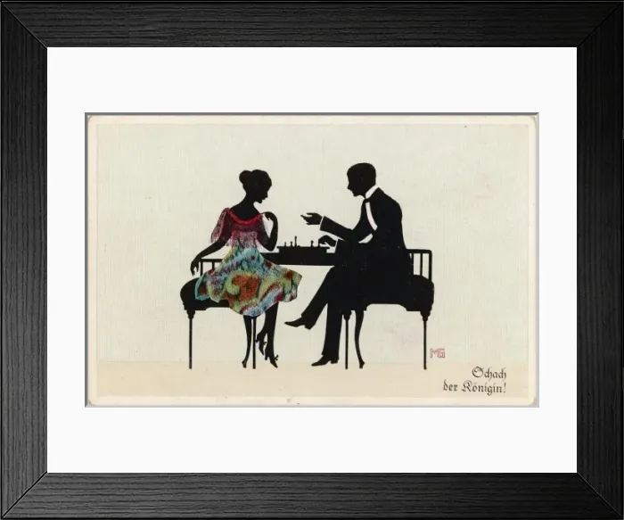 Framed Print : PLAY THE QUEEN Framed Print : PLAY THE QUEEN
