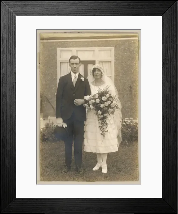 Framed Print : Bride & Groom 1920S Framed Print : Bride & Groom 1920S