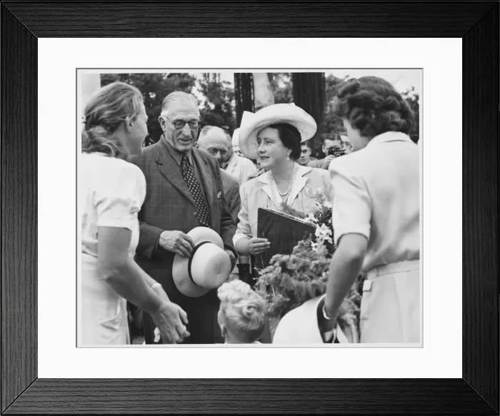 Framed Print : Queen Mum / Rhodesia 1947 Framed Print : Queen Mum / Rhodesia 1947