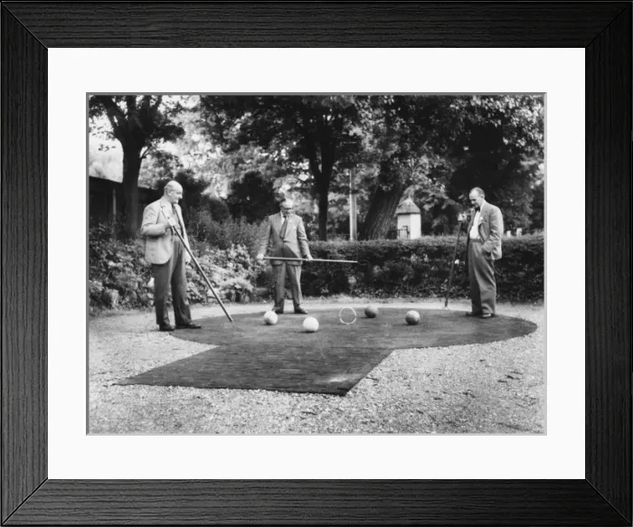 Framed Print : Pall Mall Players 1950S Framed Print : Pall Mall Players 1950S