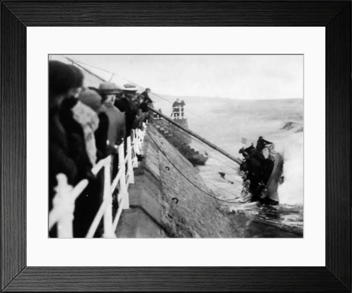 Framed Print : The rescue at Boscombe, yacht the Hally Lise against the sea Framed Print : The rescue at Boscombe, yacht the Hally Lise against the sea