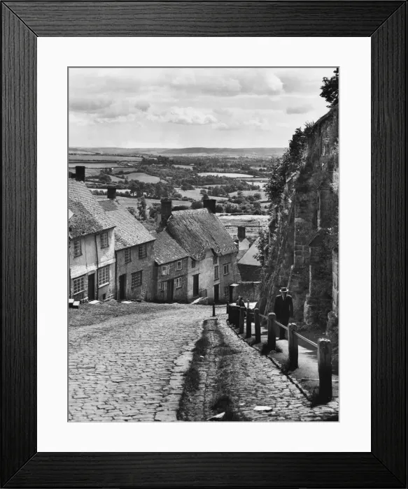 Framed Print : England / Shaftesbury Framed Print : England / Shaftesbury