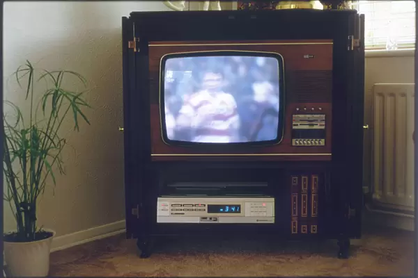 TV & VIDEO 1980S