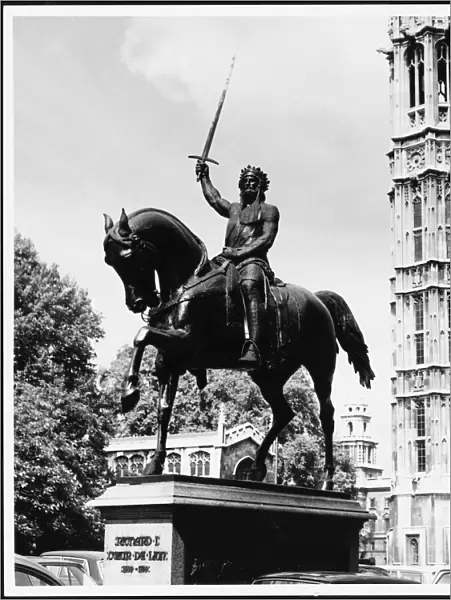 Statue of Richard I