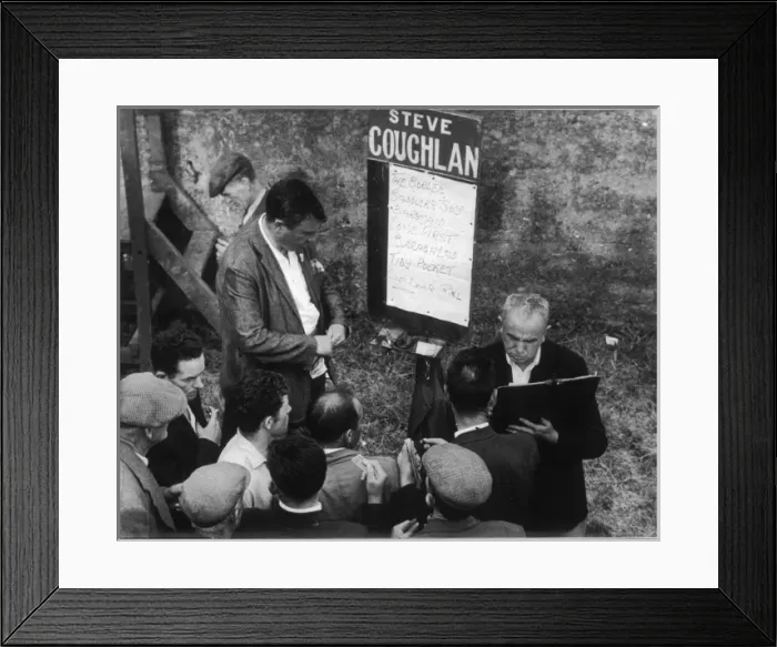Framed Print : Collecting Winnings Framed Print : Collecting Winnings