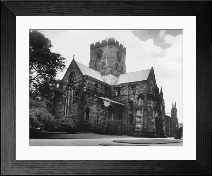Framed Print : Carlisle Cathedral Framed Print : Carlisle Cathedral