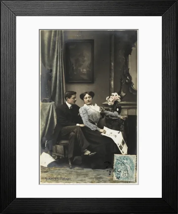 Framed Print : Social / Femme 9 of 10 Framed Print : Social / Femme 9 of 10