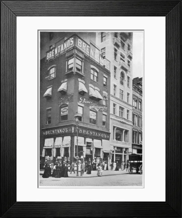 Framed Print : Social / Union Square NY Framed Print : Social / Union Square NY