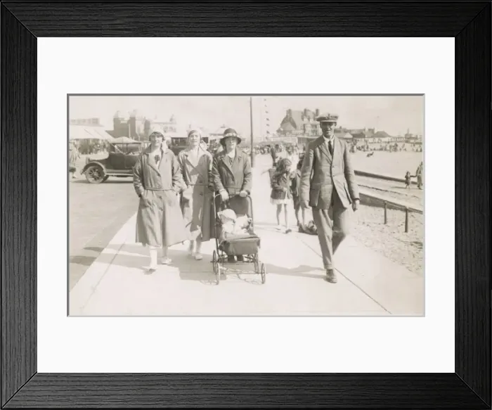 Framed Print : Holiday Snap Framed Print : Holiday Snap