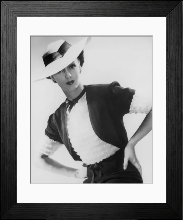 Framed Print : Fashionable Outfit 1930S Framed Print : Fashionable Outfit 1930S