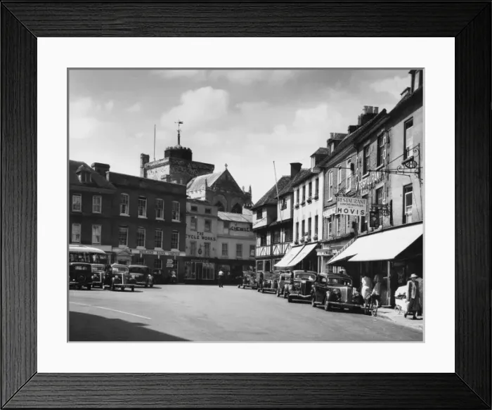 Framed Print : England / Romsey Framed Print : England / Romsey