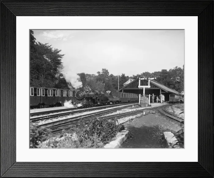 Framed Print : Hythe Station Framed Print : Hythe Station