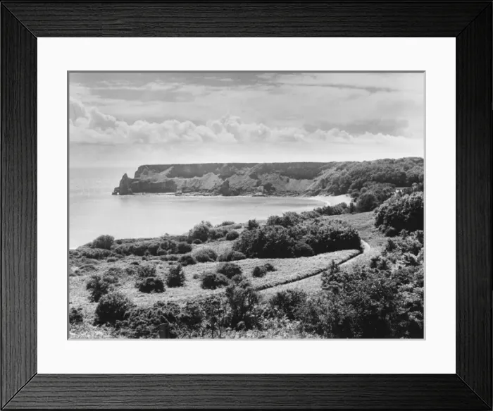 Framed Print : Pembrokeshire Coast Framed Print : Pembrokeshire Coast