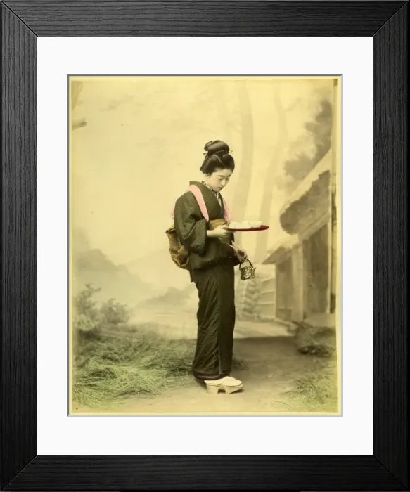 Framed Print : Young Japanese woman Framed Print : Young Japanese woman