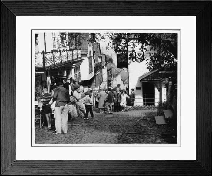 Framed Print : England / Clovelly Framed Print : England / Clovelly
