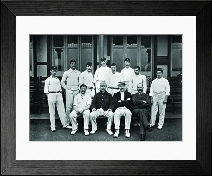 Framed Print : Cricket / Team / Warks Framed Print : Cricket / Team / Warks