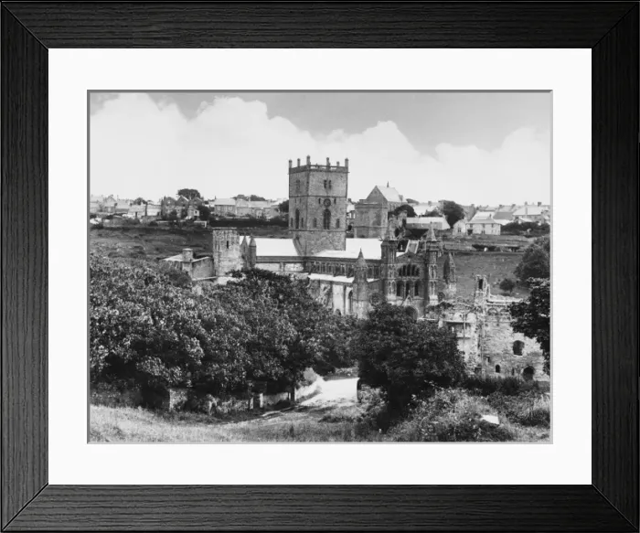 Framed Print : St. Davids Cathedral Framed Print : St. Davids Cathedral