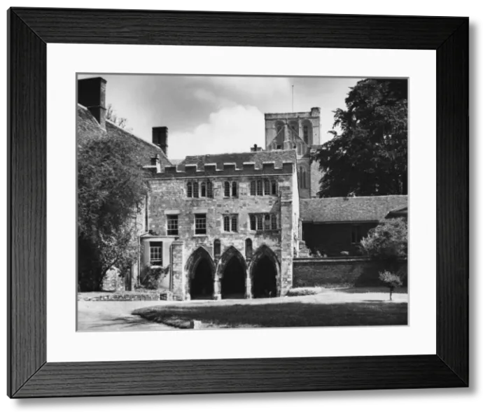 Framed Print : Winchester Cathedral Framed Print : Winchester Cathedral