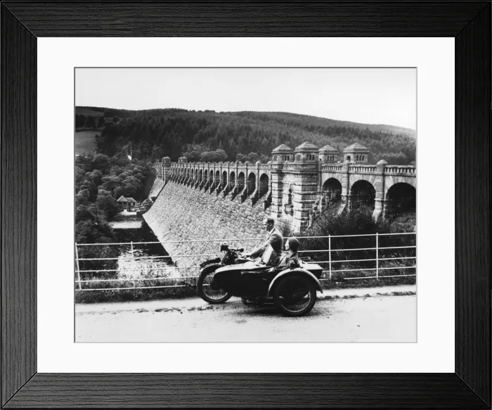 Framed Print : Lake Vyrnwy Dam Framed Print : Lake Vyrnwy Dam