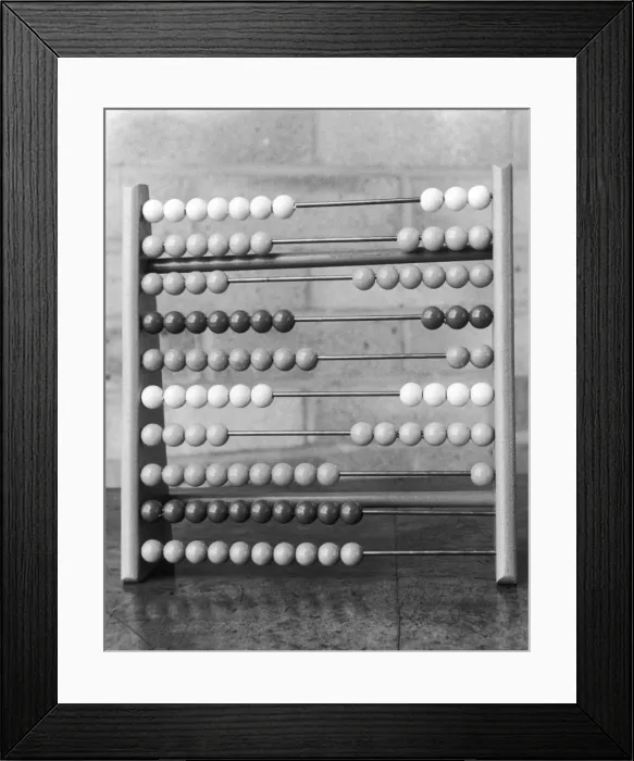 Framed Print : AN ABACUS. An abacus adding machine Framed Print : AN ABACUS. An abacus adding machine