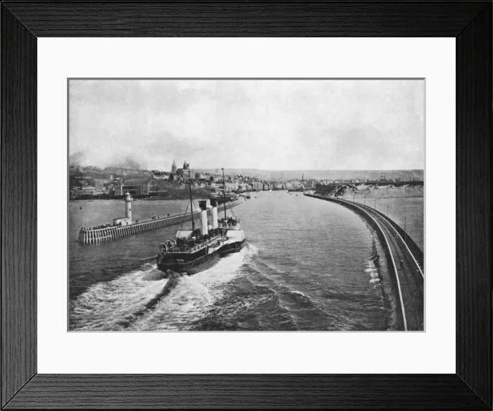 Framed Print : France Boulogne Framed Print : France Boulogne