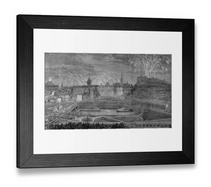 Framed Print : The Illumination of Edinburgh Old Town to celebrate the Marr Framed Print : The Illumination of Edinburgh Old Town to celebrate the Marr