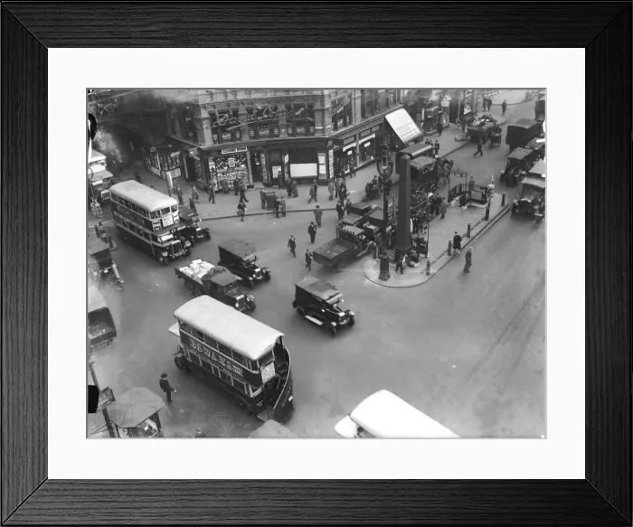 Framed Print : London Traffic 1930S Framed Print : London Traffic 1930S