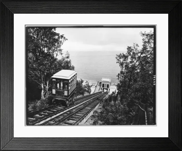 Framed Print : Babbacombe Cliff Railway Framed Print : Babbacombe Cliff Railway