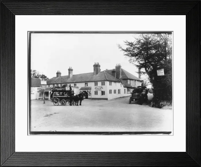 Framed Print : Street Fighting 1830 Framed Print : Street Fighting 1830