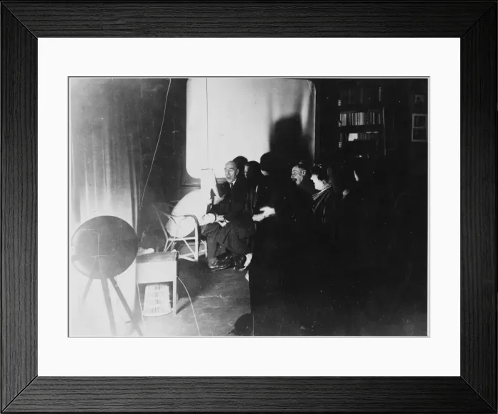 Framed Print : Schneider Seance / Price Framed Print : Schneider Seance / Price