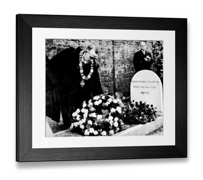 Framed Print : The Mayor of Vancouver visiting the grave of George Vancouve Framed Print : The Mayor of Vancouver visiting the grave of George Vancouve