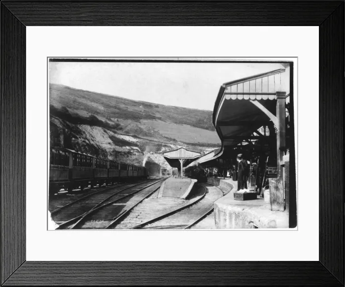 Framed Print : VENTNOR - 1908 Framed Print : VENTNOR - 1908