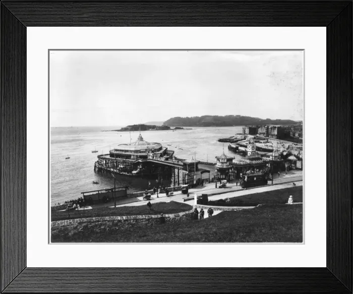 Framed Print : PLYMOUTH - 1924 Framed Print : PLYMOUTH - 1924