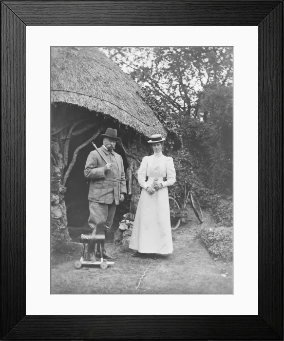 Framed Print : Country Gent & Lady Framed Print : Country Gent & Lady