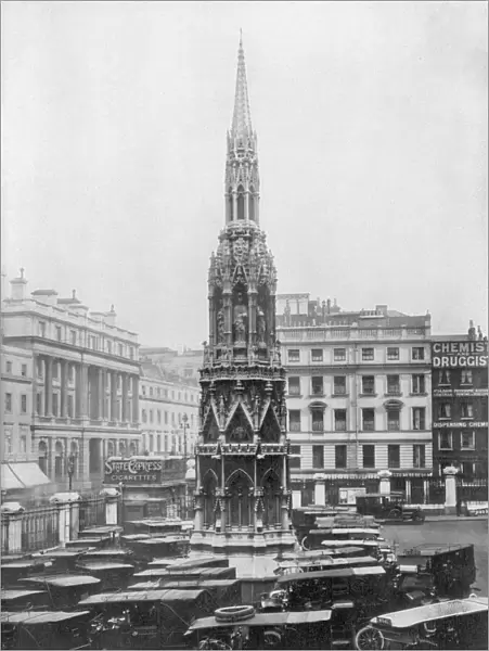 Charing Cross Station & obelisk