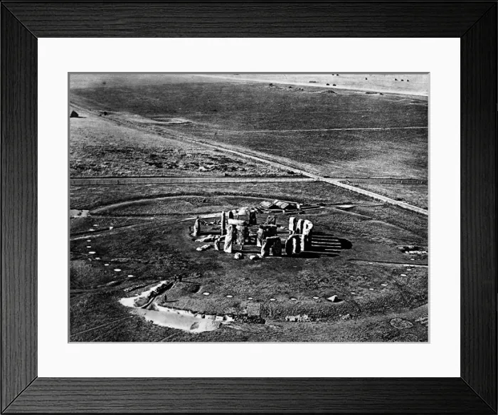 Framed Print : Stonehenge Framed Print : Stonehenge