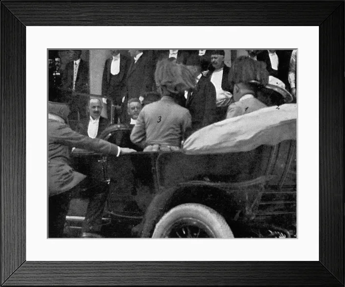 Framed Print : Assassination in Sarajevo Framed Print : Assassination in Sarajevo
