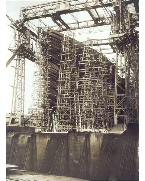 Titanic being Built