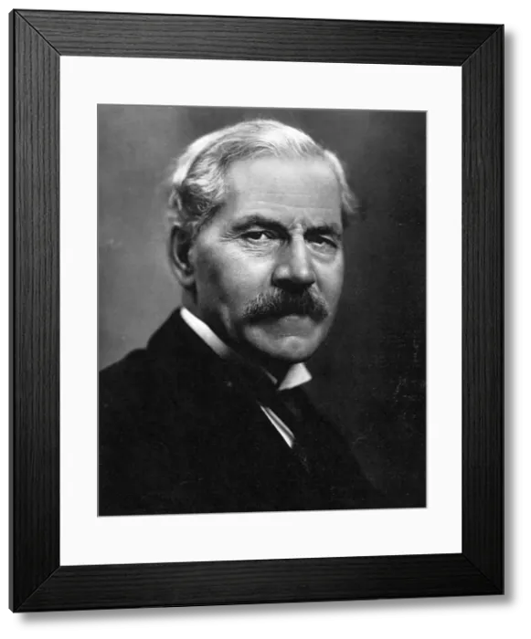 Framed Print : Ramsey MacDonald (1866-1937) Framed Print : Ramsey MacDonald (1866-1937)