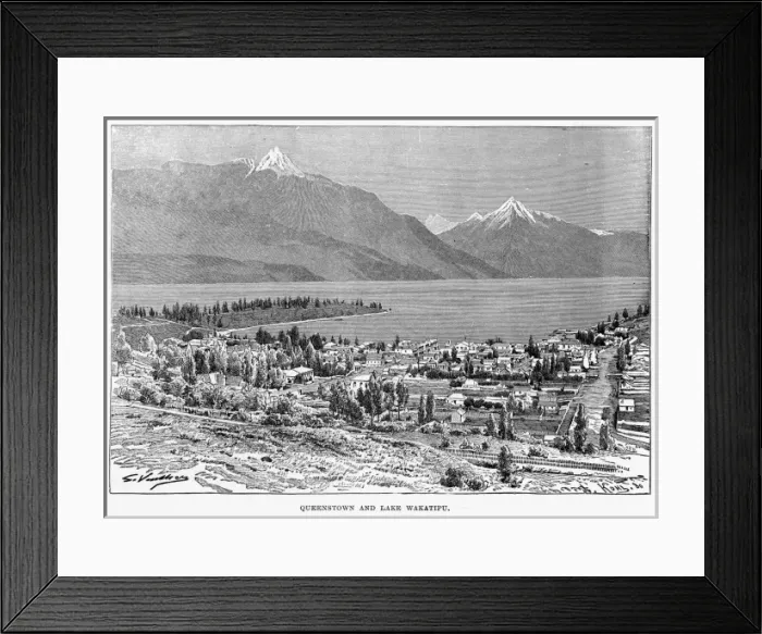 Framed Print : New Zealand Queenstown Framed Print : New Zealand Queenstown