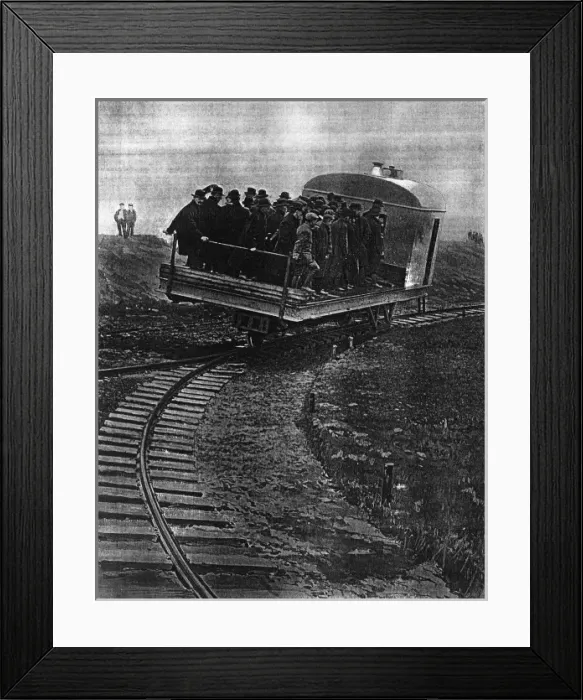 Framed Print : Train that runs on a single curve, the Gyroscopic car Framed Print : Train that runs on a single curve, the Gyroscopic car